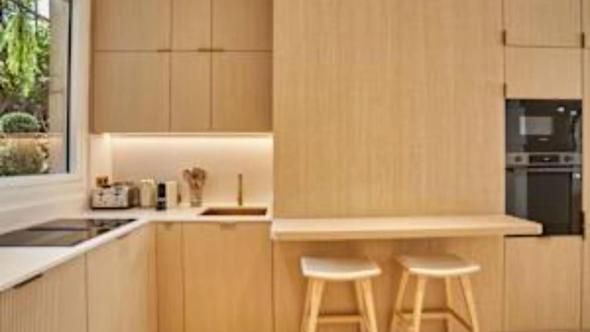 Sumptuous Apartment With Garden Arc De Triomphe 巴黎