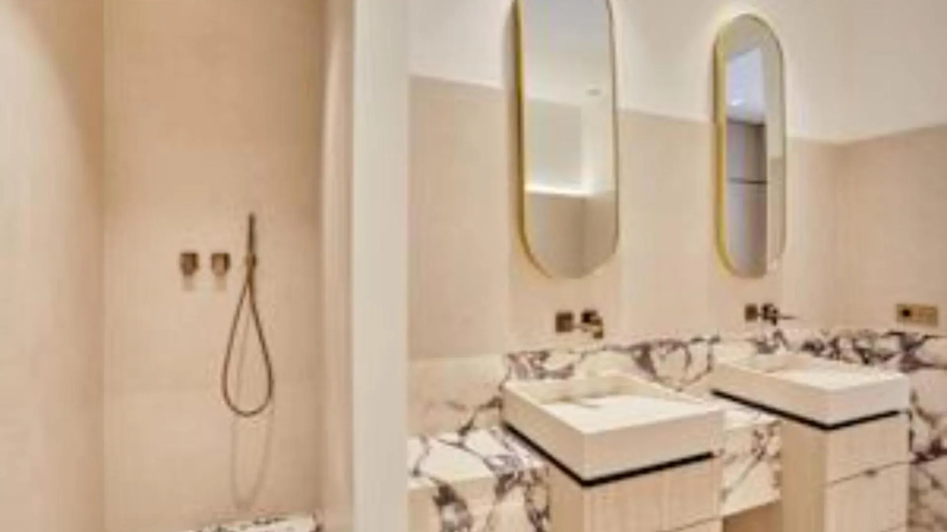 Sumptuous Apartment With Garden Arc De Triomphe 巴黎 0*,